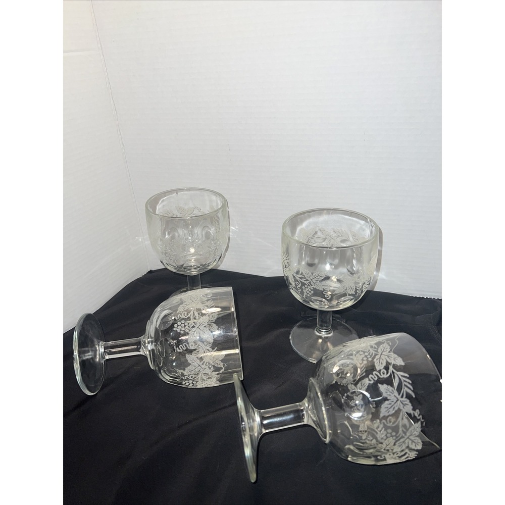 4 Bartlett Collins Goblet Grapevine  Design Vintage Thumbprint Glass
